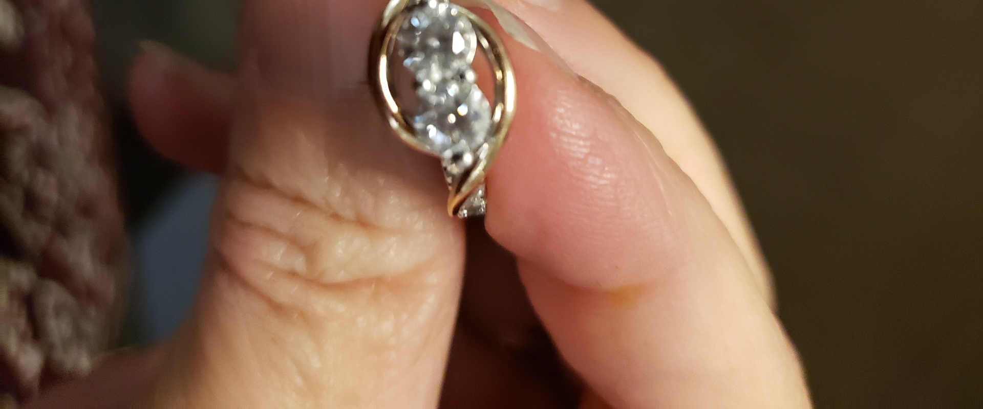 Zales Jewelry Reviews: A Comprehensive Overview